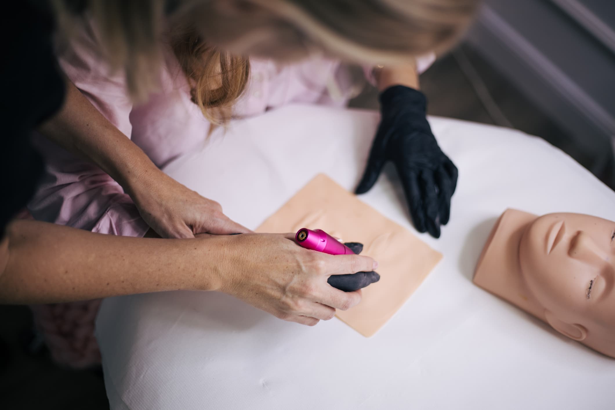 Permanent makeup training at iBrow iLash Academy